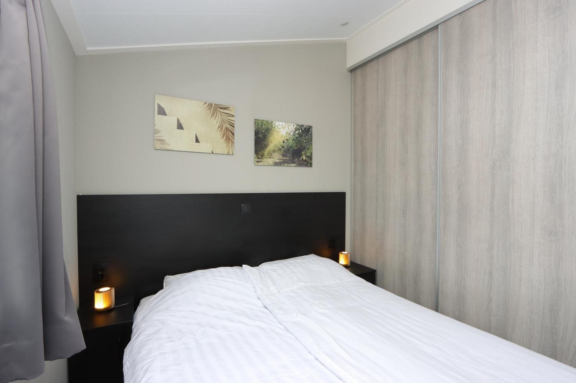 Wellness Chalet Veluwemeer Biddinghuizen Bagian luar foto