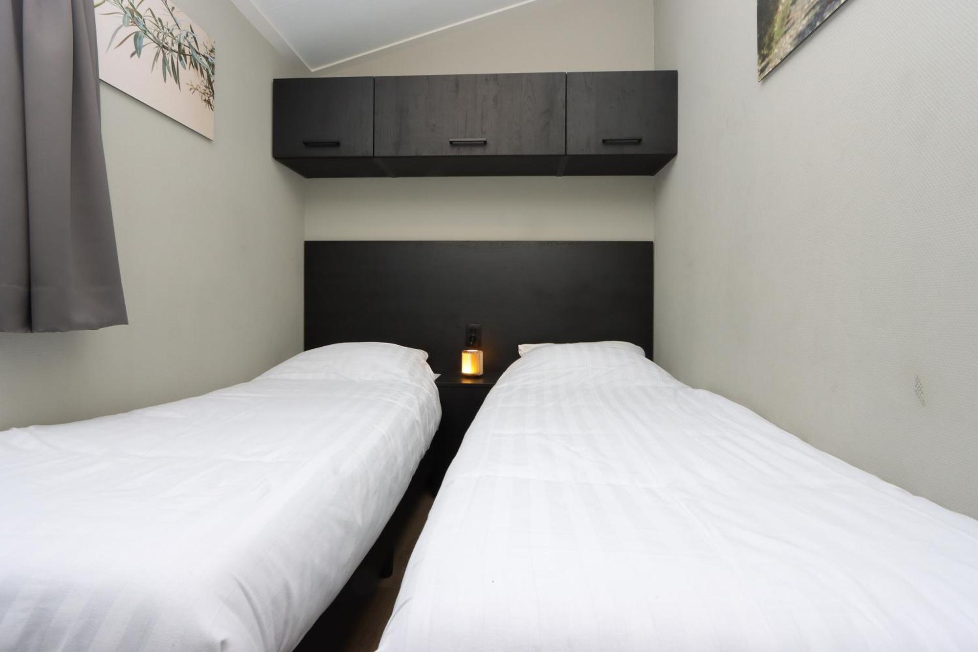 Wellness Chalet Veluwemeer Biddinghuizen Bagian luar foto